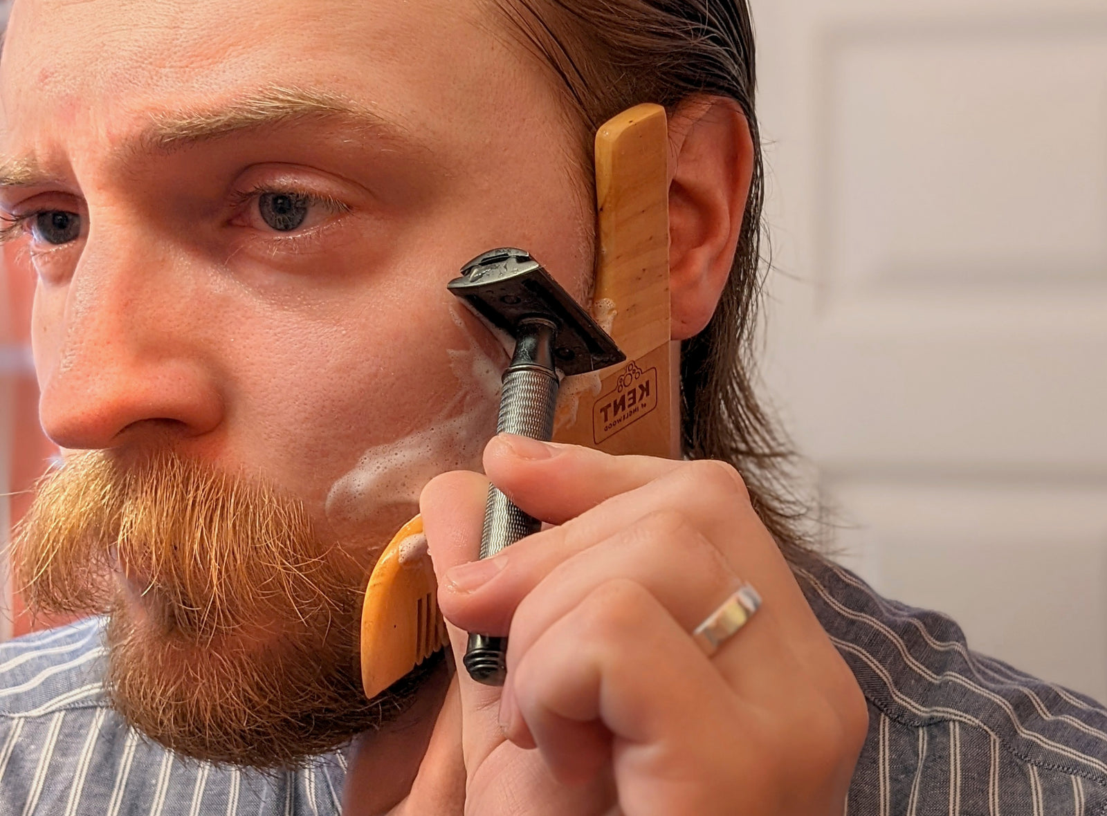 How to Line Up Beard With Trimmer