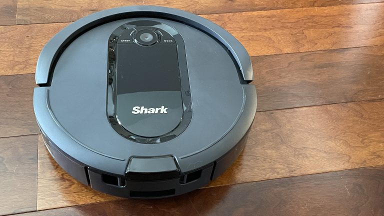 What is the Best Shark Robot Vacuum