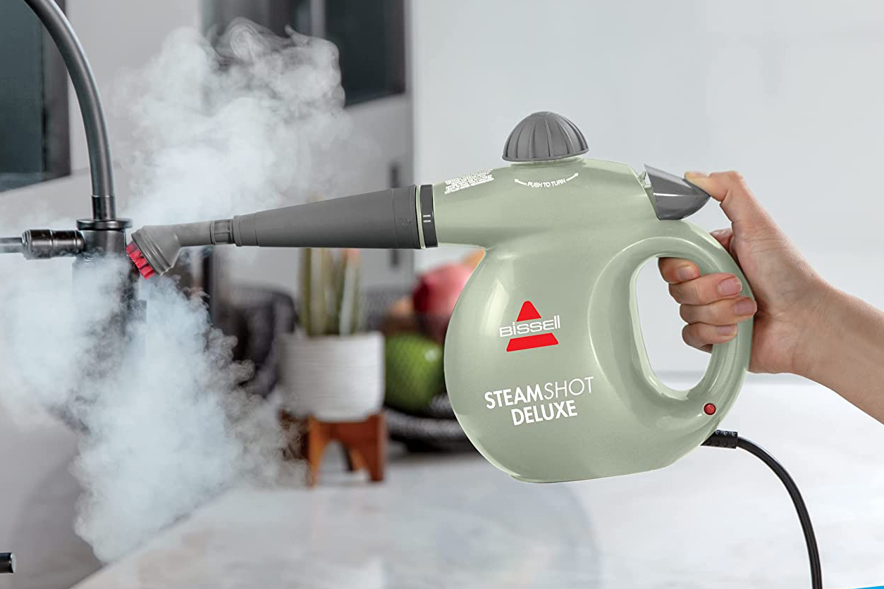 What is the Best Handheld Steamer for Cleaning